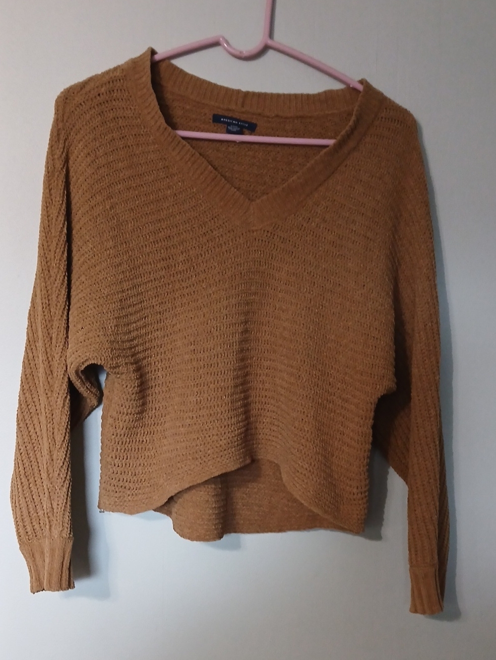 American Eagle Outfitters V-Neck Top Size S